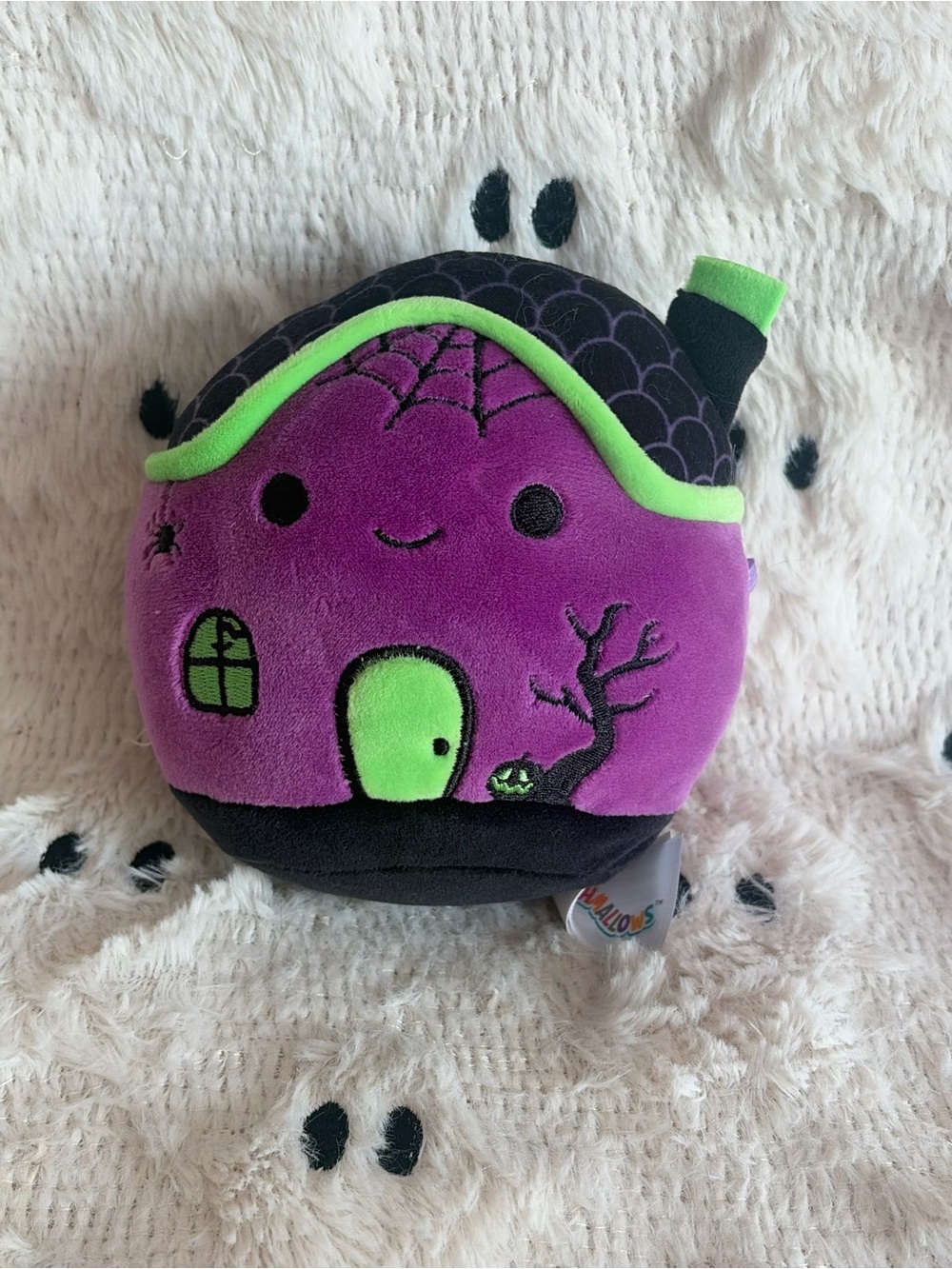 5” Halloween Squishmallows haunted house plush